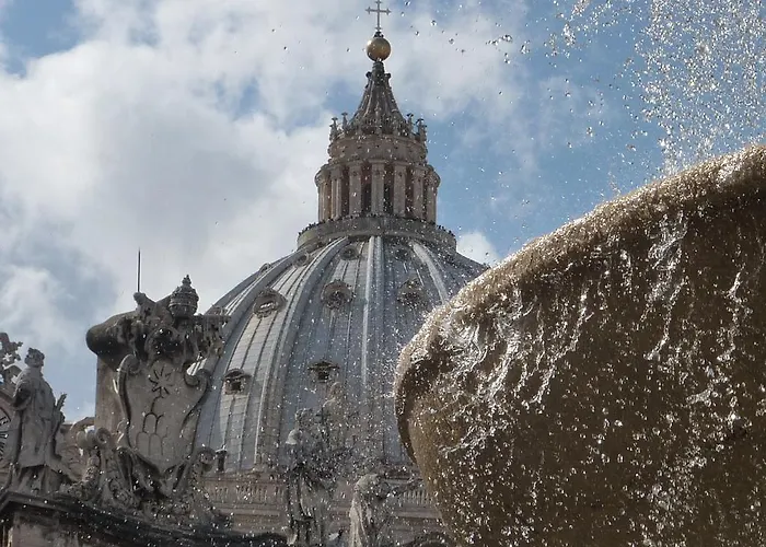 Gasthuis Vaticano Julia 3*